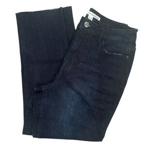 Women’s Indigo Raw Hem Jeans NWT Denim Casual Stretchy Comfy Dark Wash Sz 4P